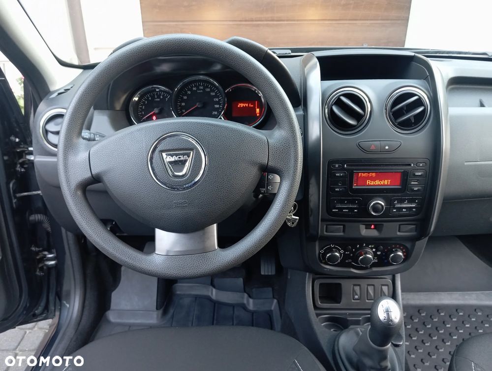 Dacia Duster 1.6 SCe Laureate S&S - 35