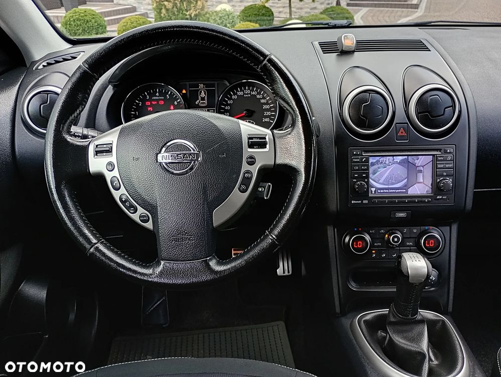 Nissan Qashqai+2 - 32