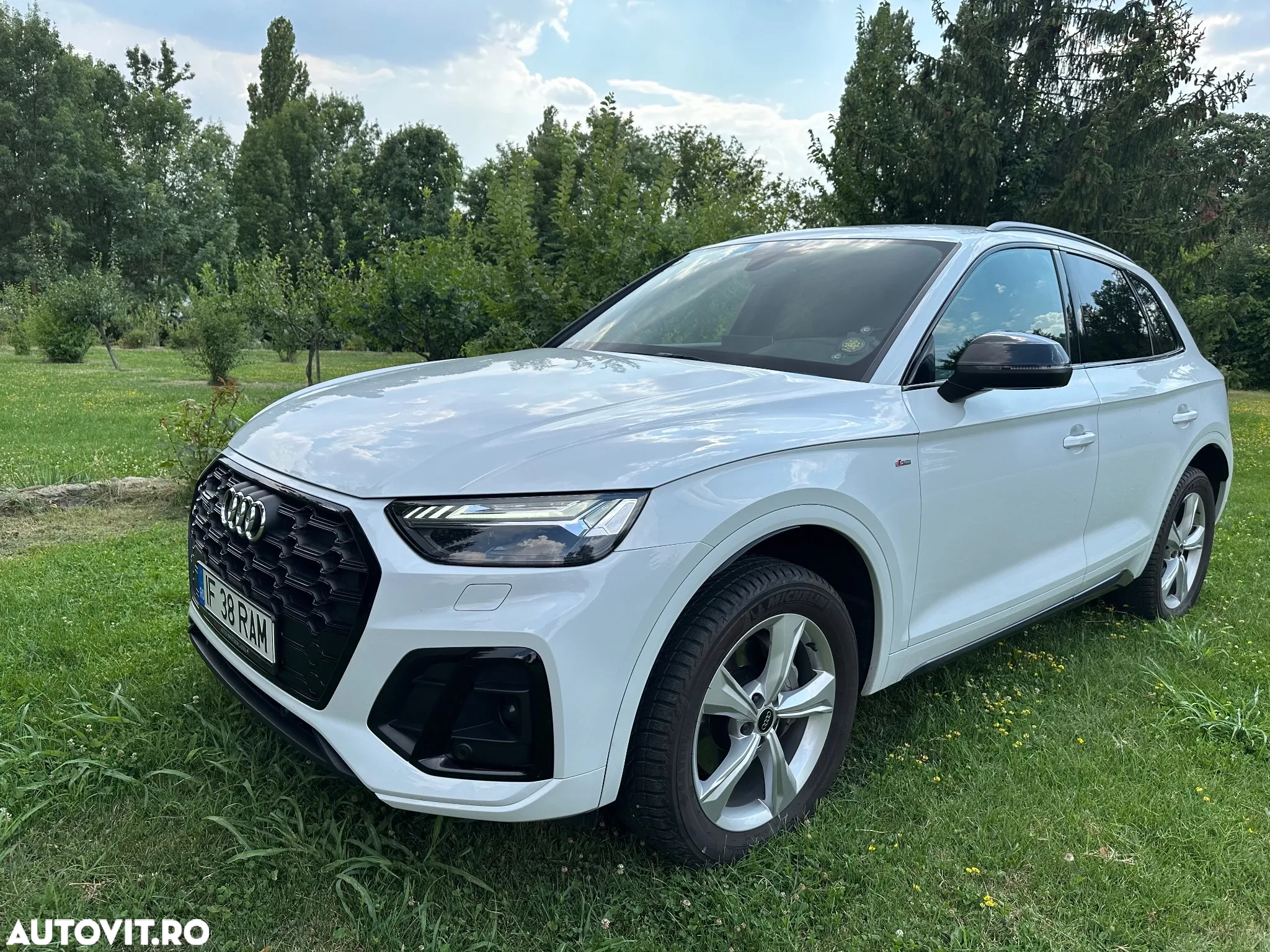 Audi Q5 40 TDI quattro S tronic S line - 2