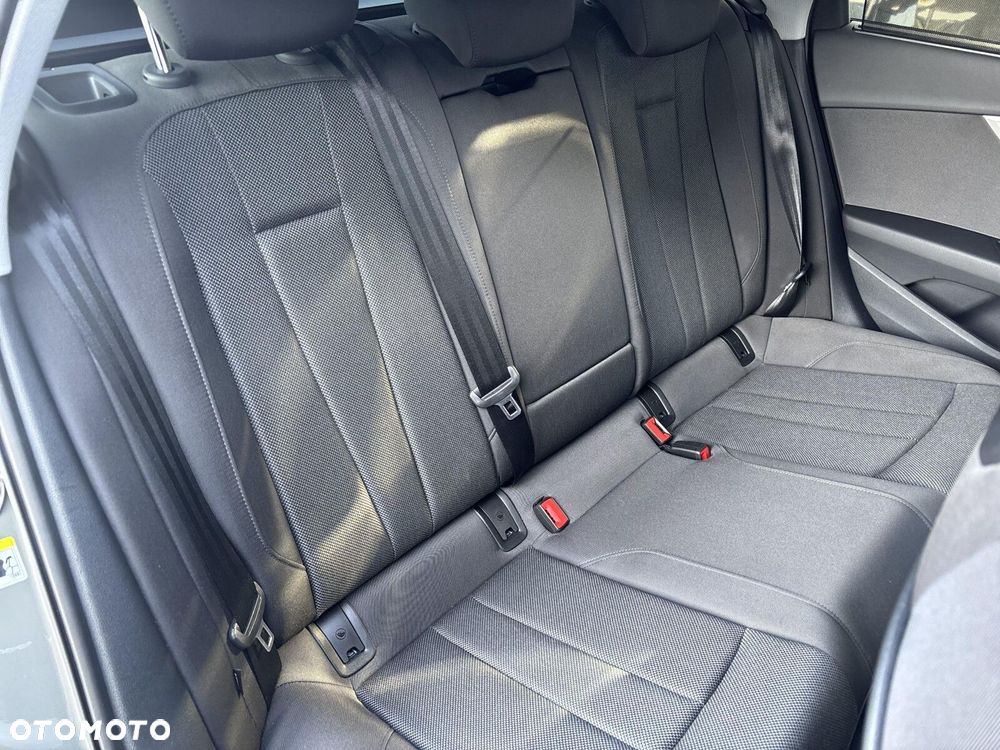 Audi A4 Allroad - 26