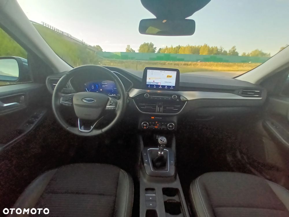 Ford Kuga 1.5 EcoBoost FWD Titanium X - 29