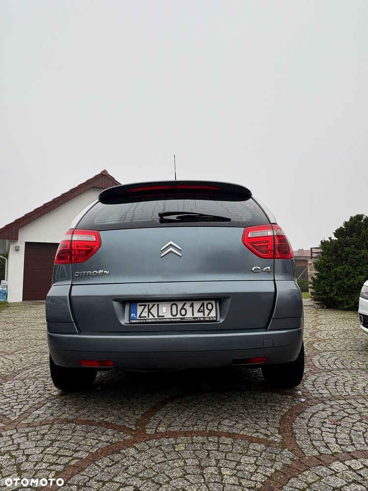 Citroën C4 Picasso 1.6 HDi Impress - 8