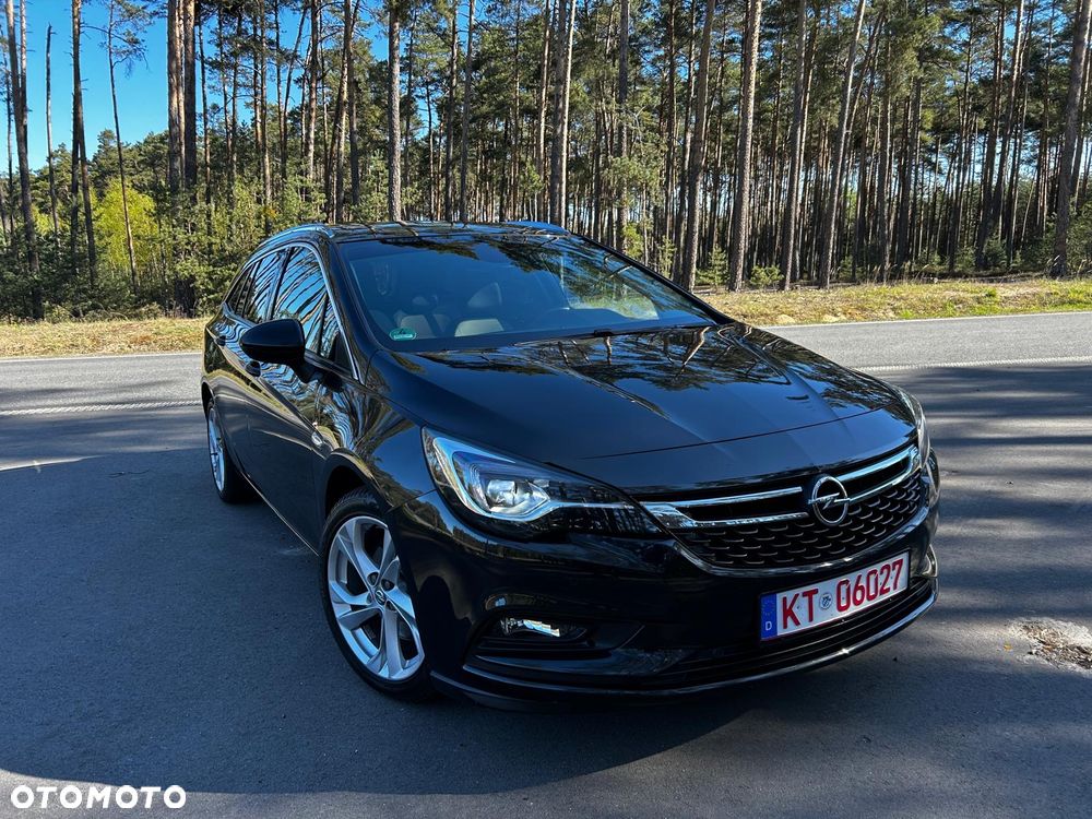 Opel Astra 1.6 CDTI Cosmo - 4