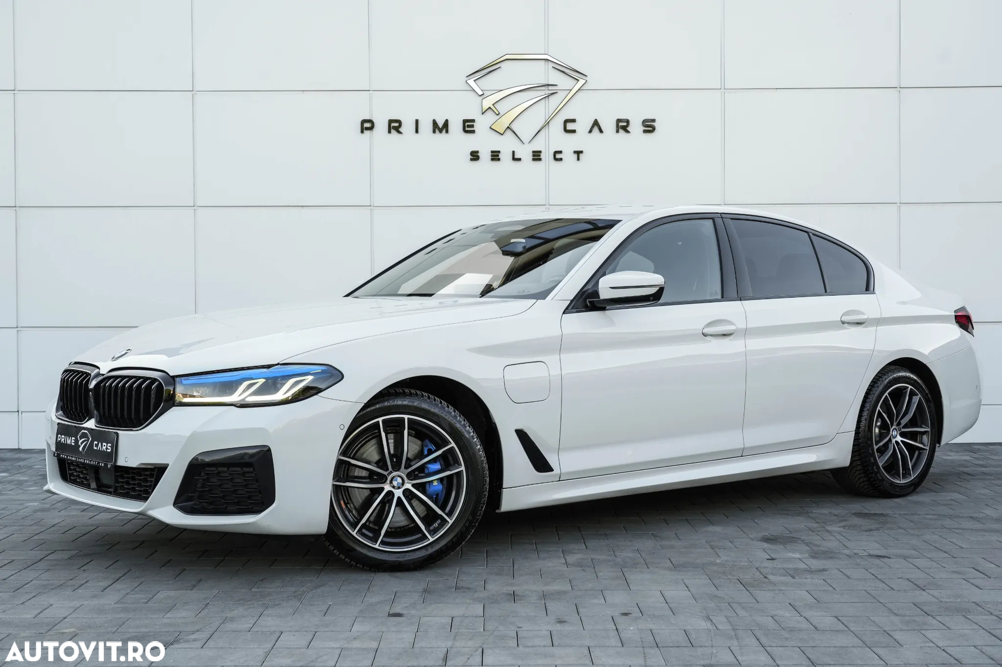 BMW Seria 5 530e Aut. M Sport Edition - 13