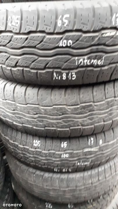 Bridgestone 225/65/17 nr 813