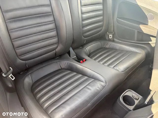 Volkswagen Beetle The 2.0 TSI DSG Exclusive Sport - 25