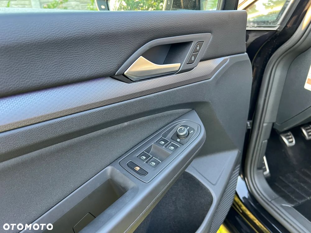 Volkswagen Golf 1.5 TSI EVO Active - 19