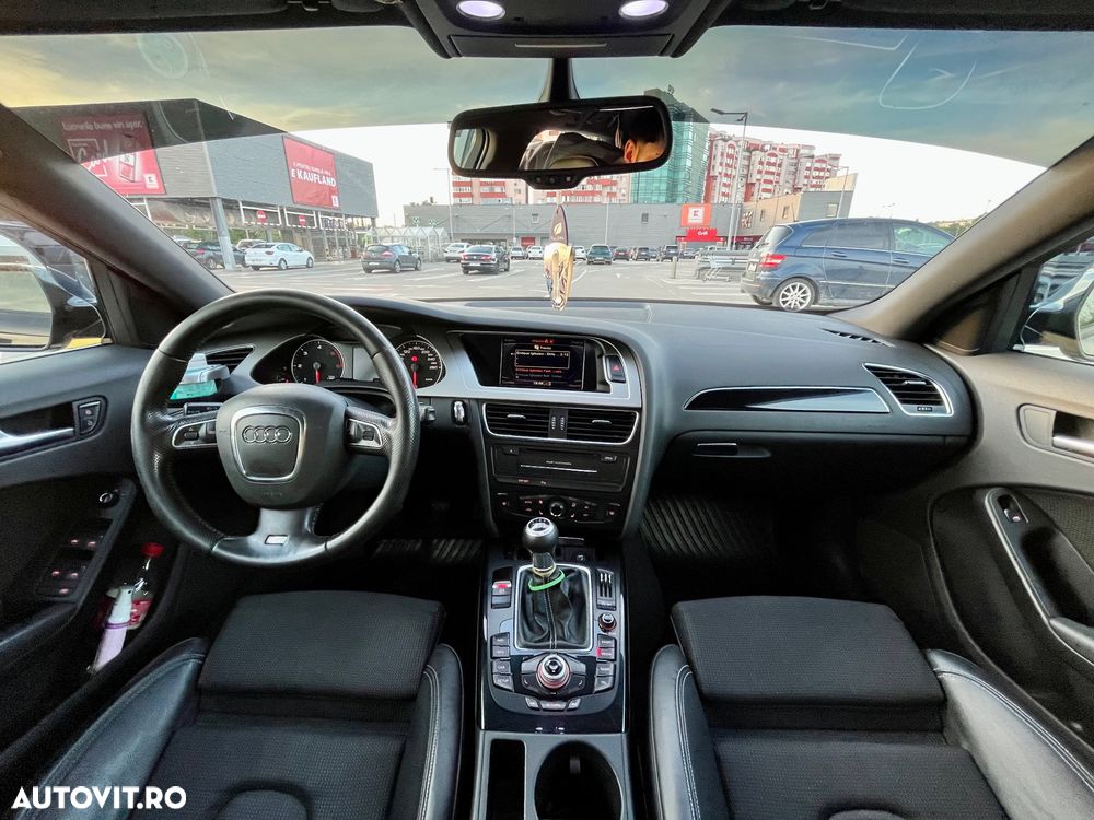 Audi A4 Avant 2.0 TDI - 17