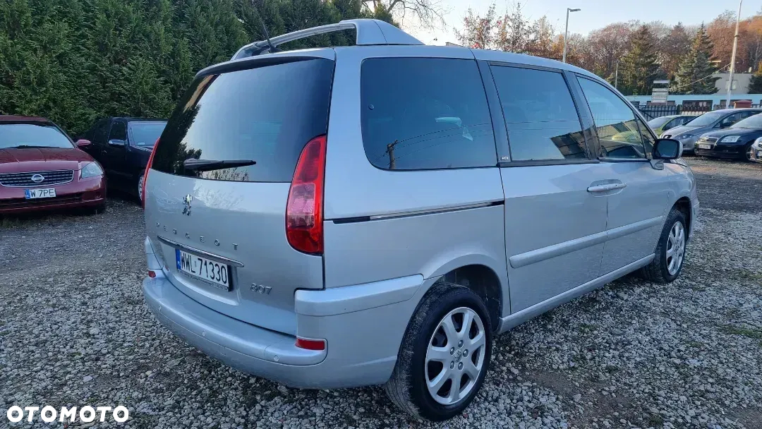Peugeot 807 2.0 HDi SR - 22