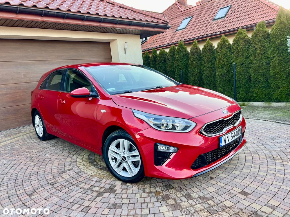 Kia Ceed 1.6 CRDi SCR M - 17