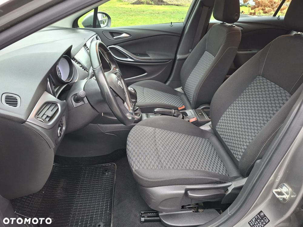 Opel Astra 1.6 CDTI Sport - 15