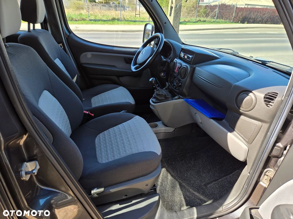 Fiat Doblo 1.4 8V Family - 12