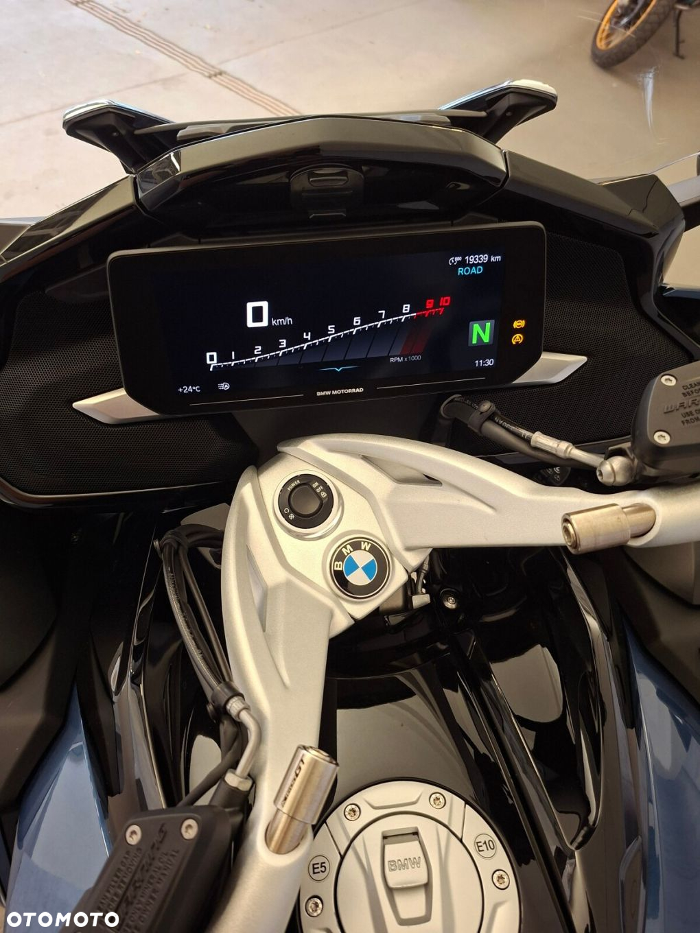 BMW K - 13