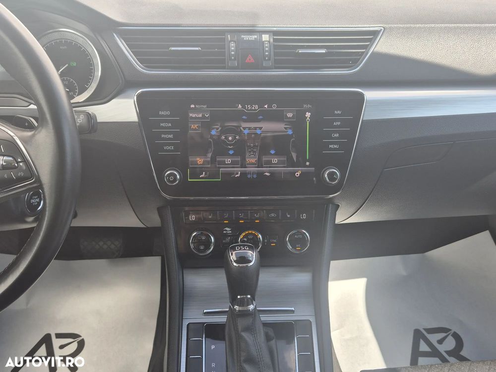 Skoda Superb 2.0 TDI DSG Ambition - 20