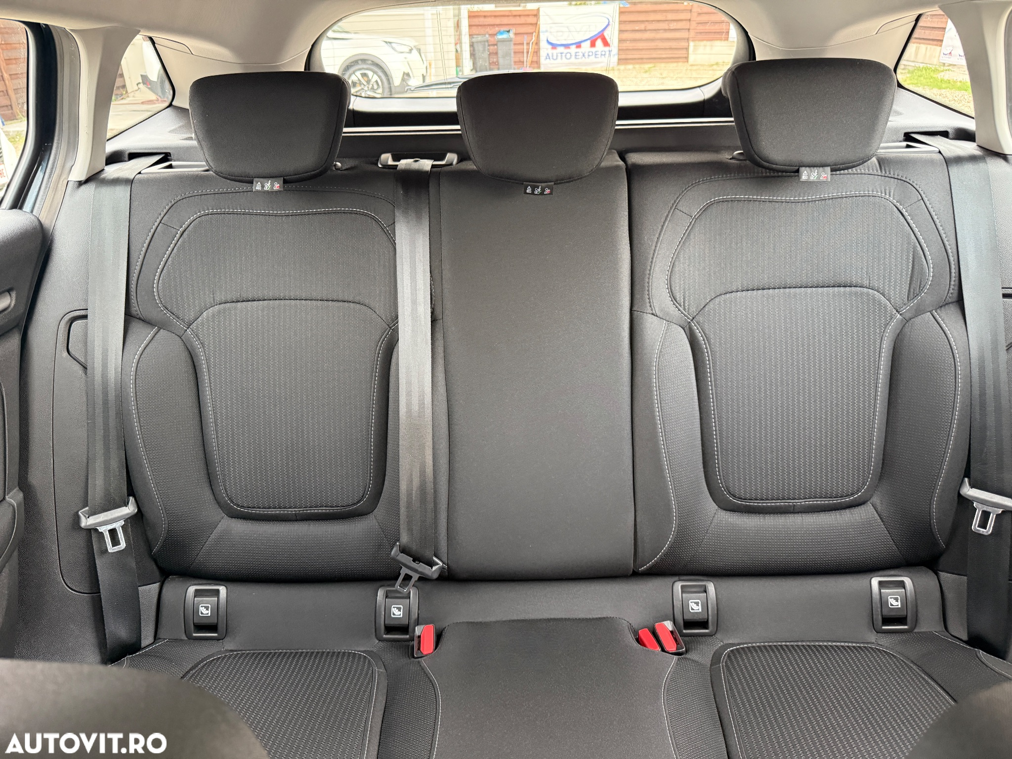 Renault Megane BLUE dCi 115 ZEN - 20