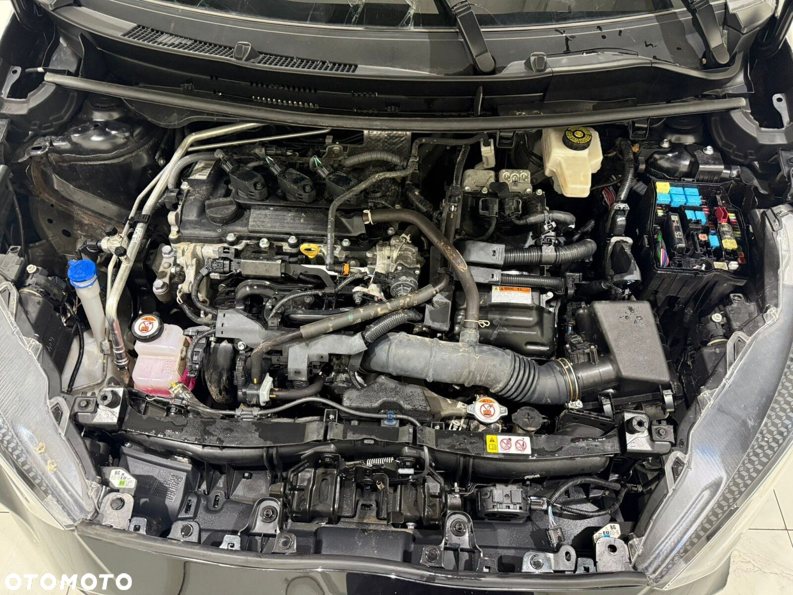 Toyota Yaris - 30