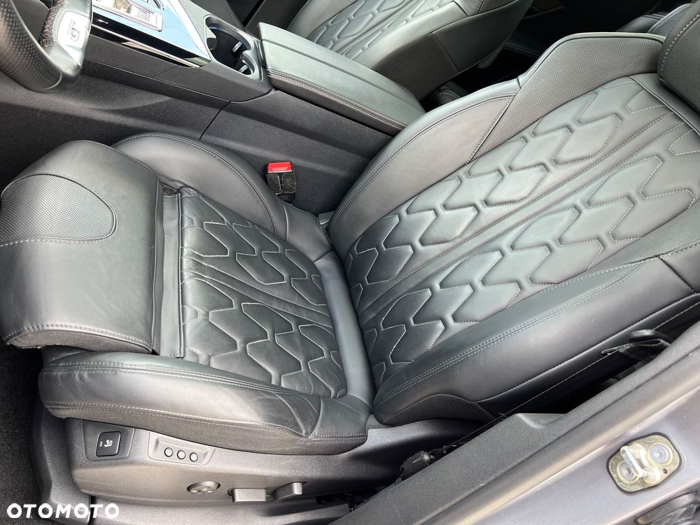 Peugeot 5008 PureTech 180 EAT8 Stop & Start GT - 34