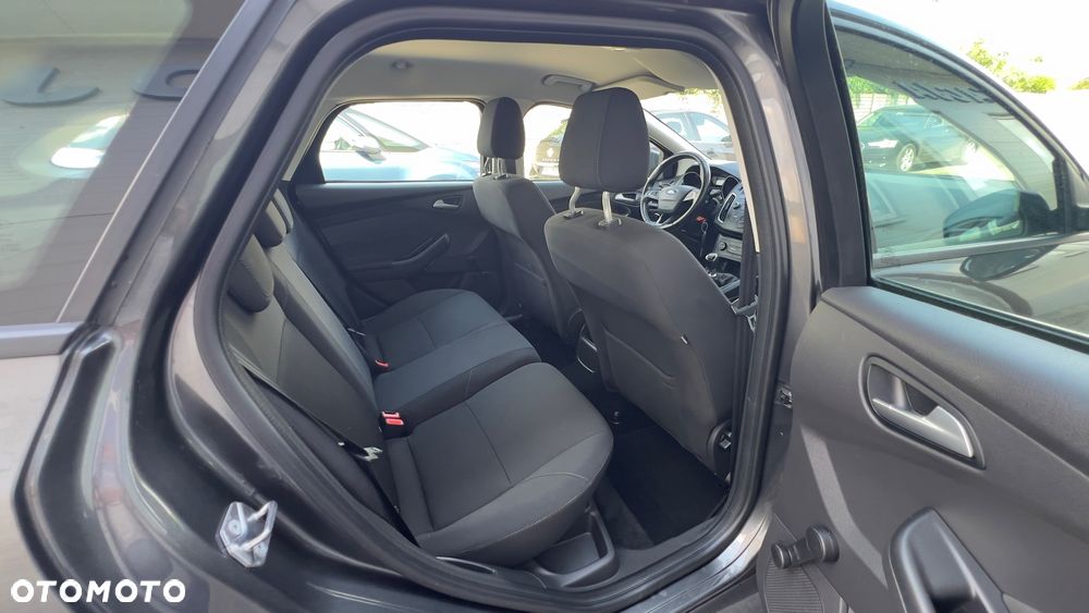 Ford Focus 1.5 TDCi DPF Start-Stopp-System Business - 18