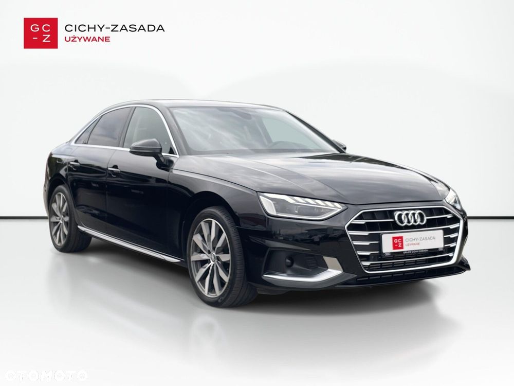 Audi A4 Limousine - 8