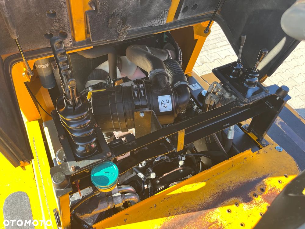 Thwaites Mach 475 3 Tonne Hydrostatic - 21