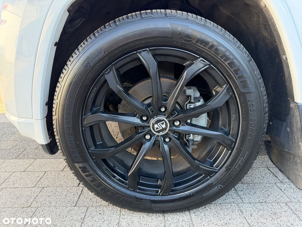 Jeep Grand Cherokee 3.6 V6 Overland - 27