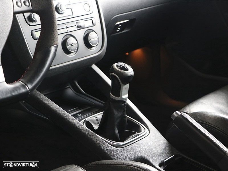 VW Golf 2.0 GTi - 13