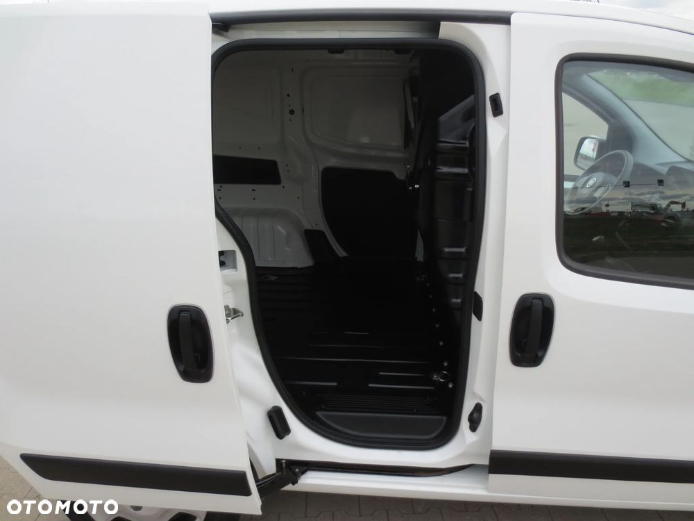 Fiat FIORINO SALON PL. ORYGINAŁ LAKIER I NISKI PRZEBIEG - 30