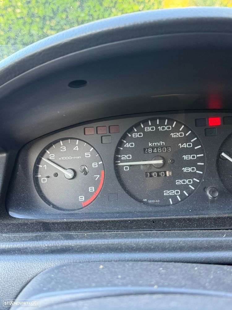 Honda Civic 1.5 LSi 16 V - 5