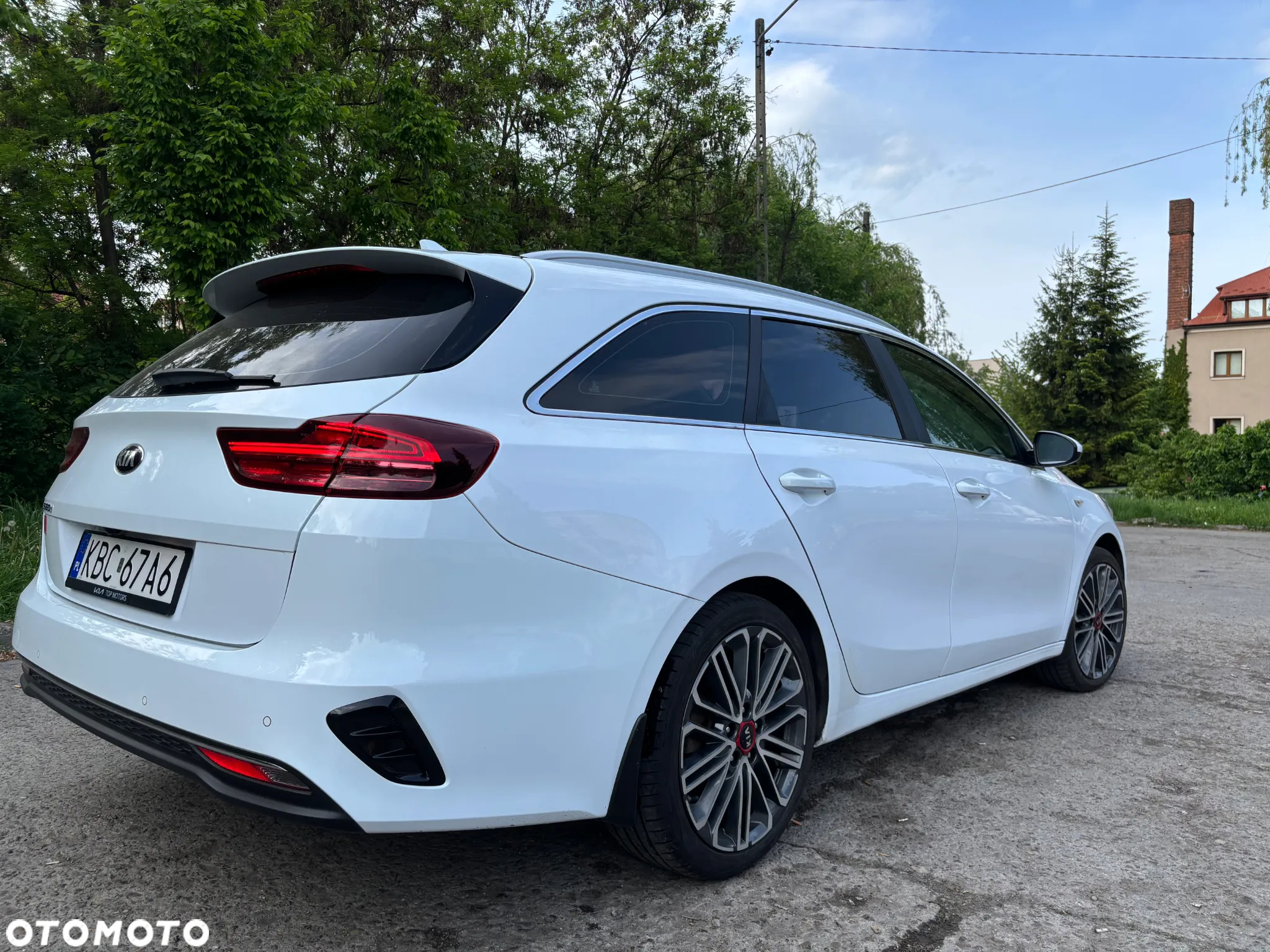 Kia Ceed 1.6 CRDi SCR L Business Line DCT - 11