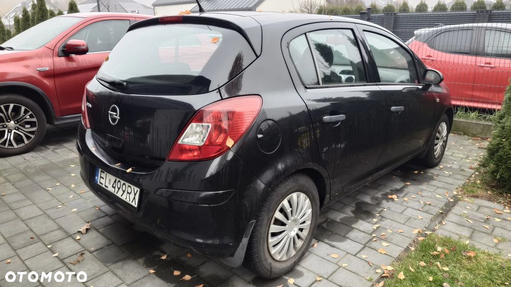 Opel Corsa - 1