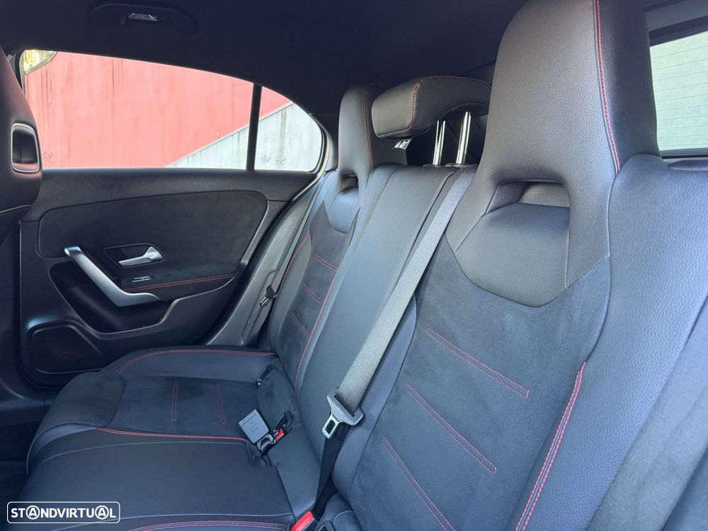 Mercedes-Benz A 200 AMG Line - 20