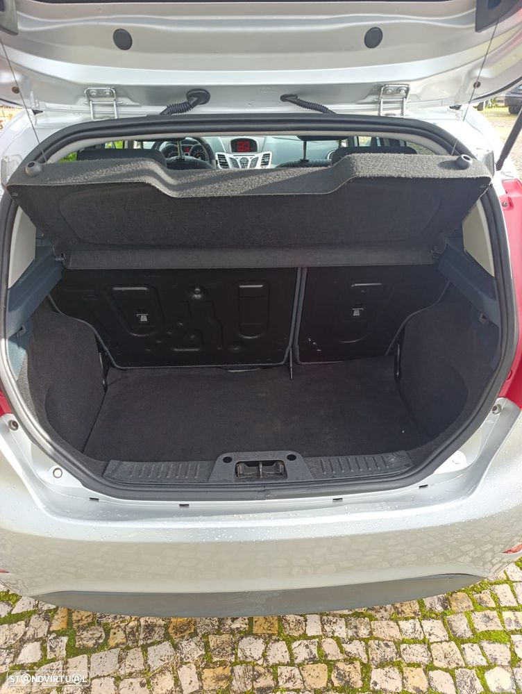 Ford Fiesta 1.25 Titanium - 9
