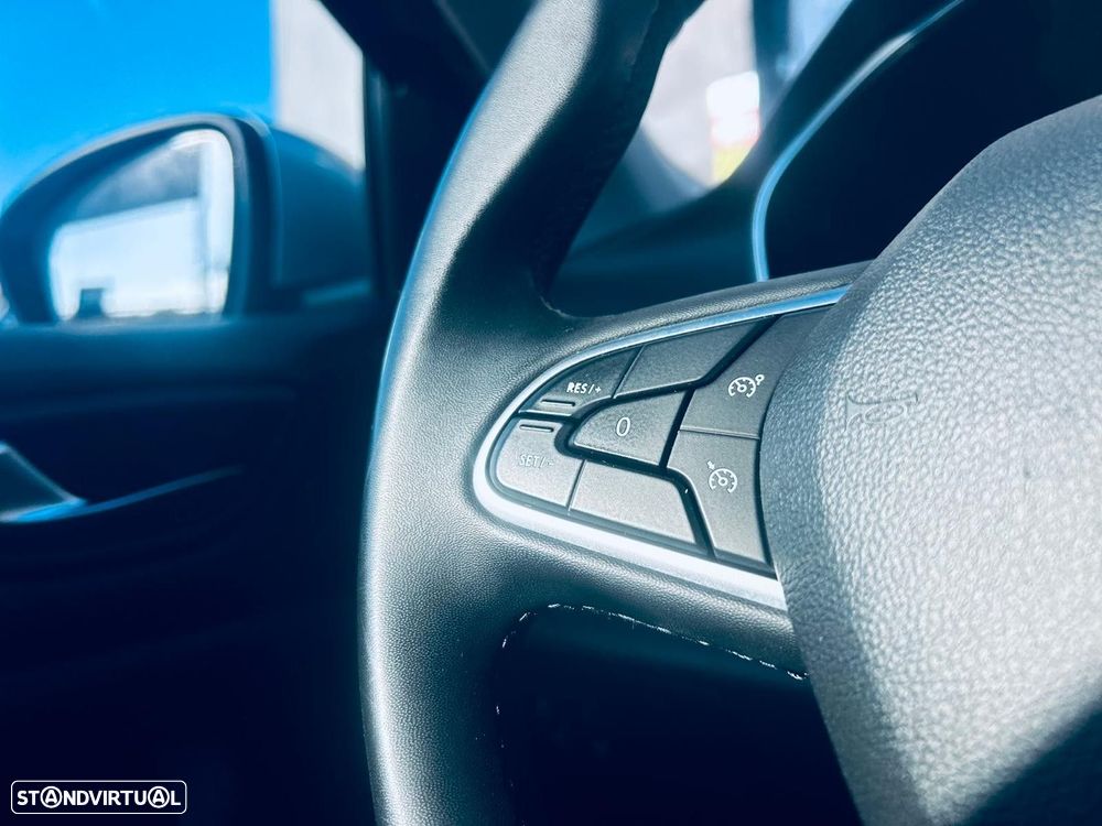 Renault Mégane 1.5 Blue dCi Limited - 20