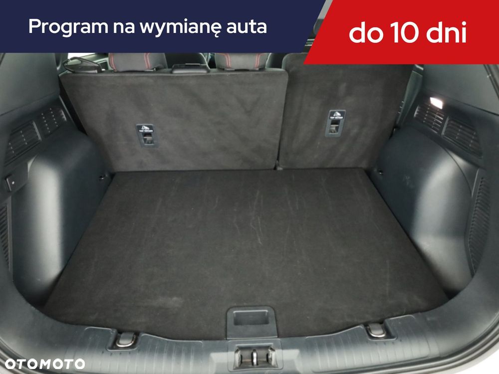 Ford Kuga - 13