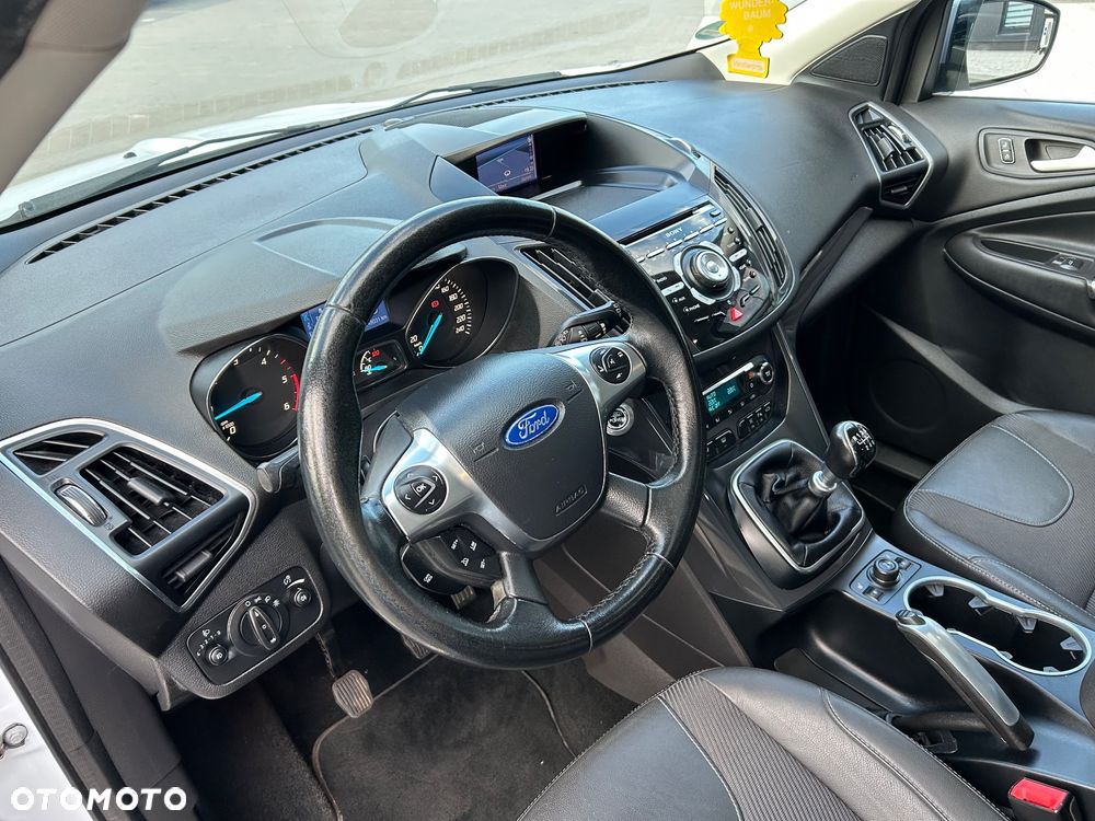 Ford Kuga 2.0 TDCi 4WD Titanium - 34