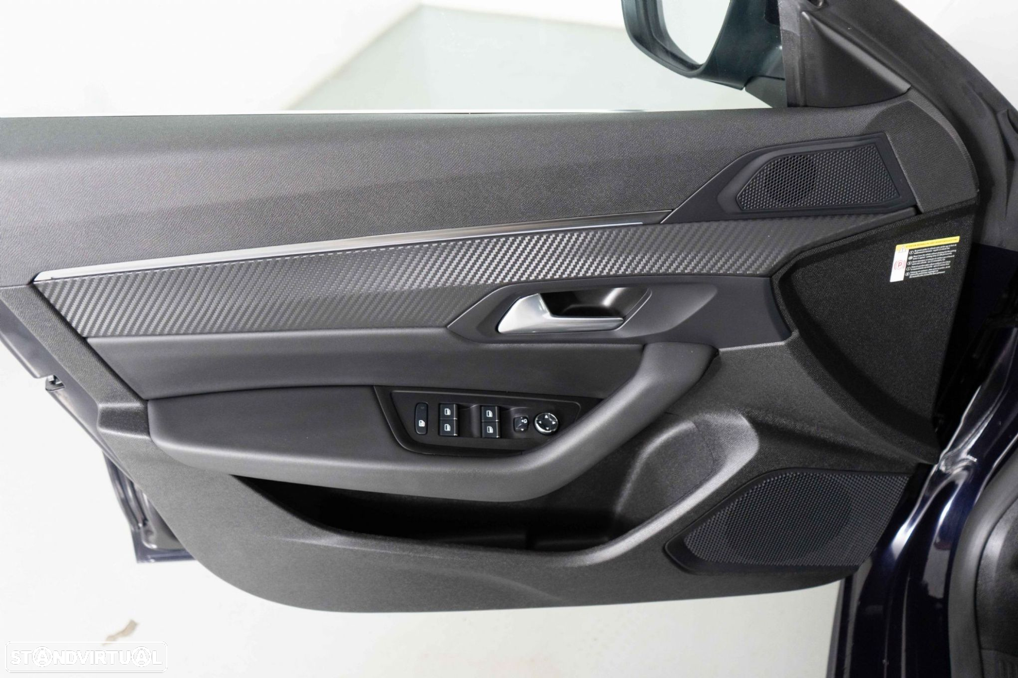 Peugeot 508 1.6 Hybrid Allure e-EAT8 - 18