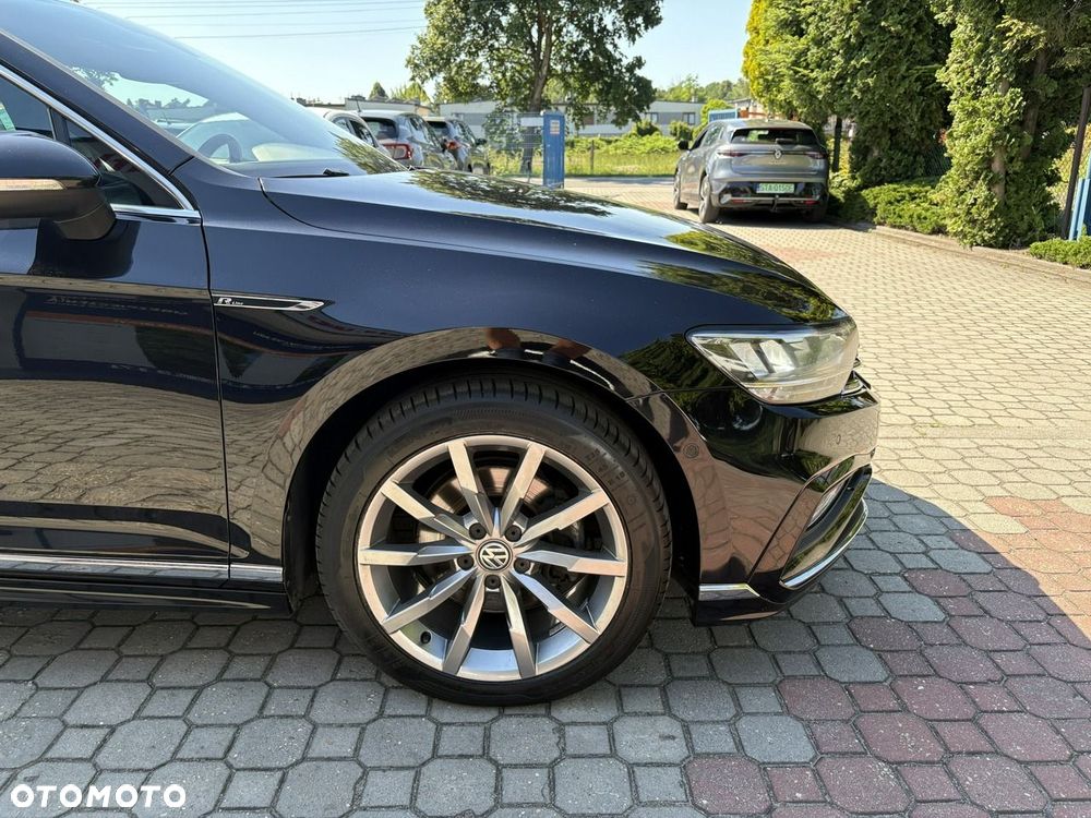 Volkswagen Passat - 40