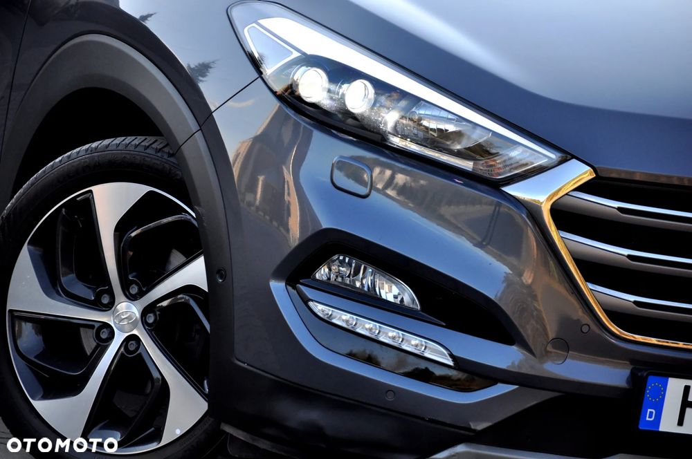 Hyundai Tucson blue 1.7 CRDi 2WD DCT Premium - 13