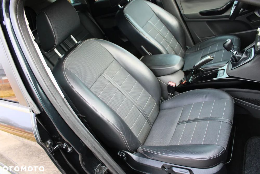 Ford Kuga 2.0 TDCi Titanium - 20