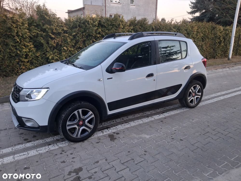 Dacia Sandero Stepway 0.9 TCe Laureate - 1