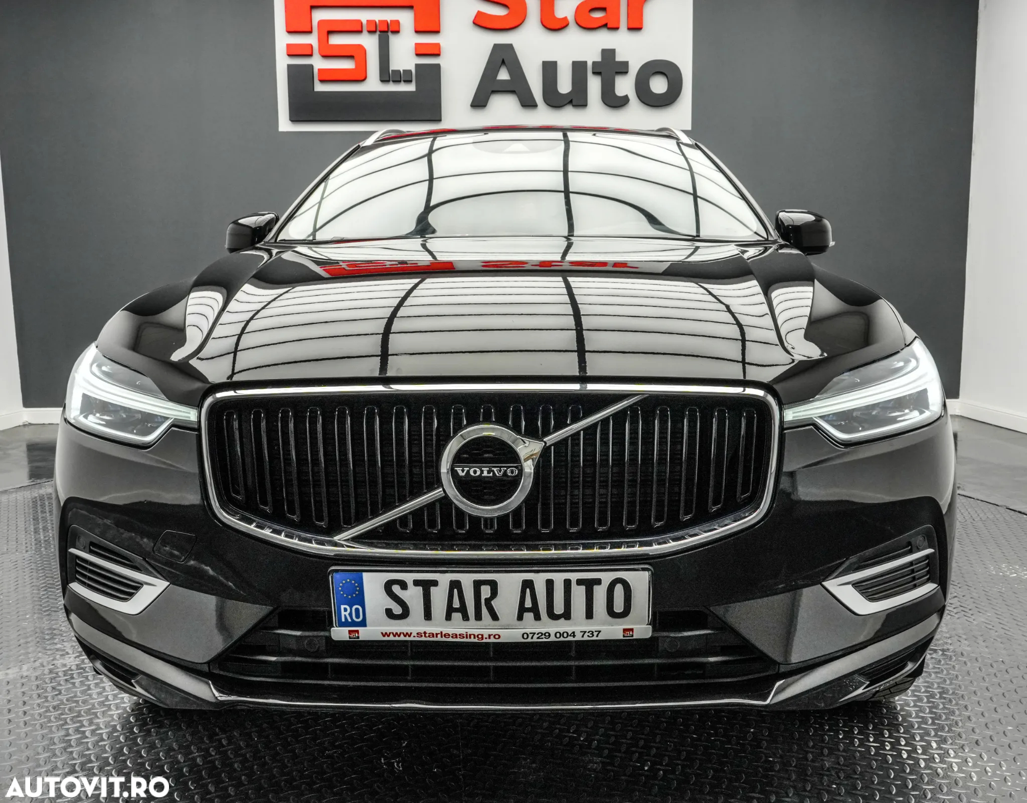Volvo XC 60 T8 Twin Engine AWD Momentum Pro - 3