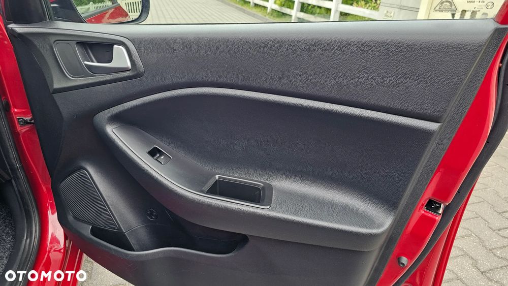 Hyundai i20 1.2 BlueDrive Classic + - 18