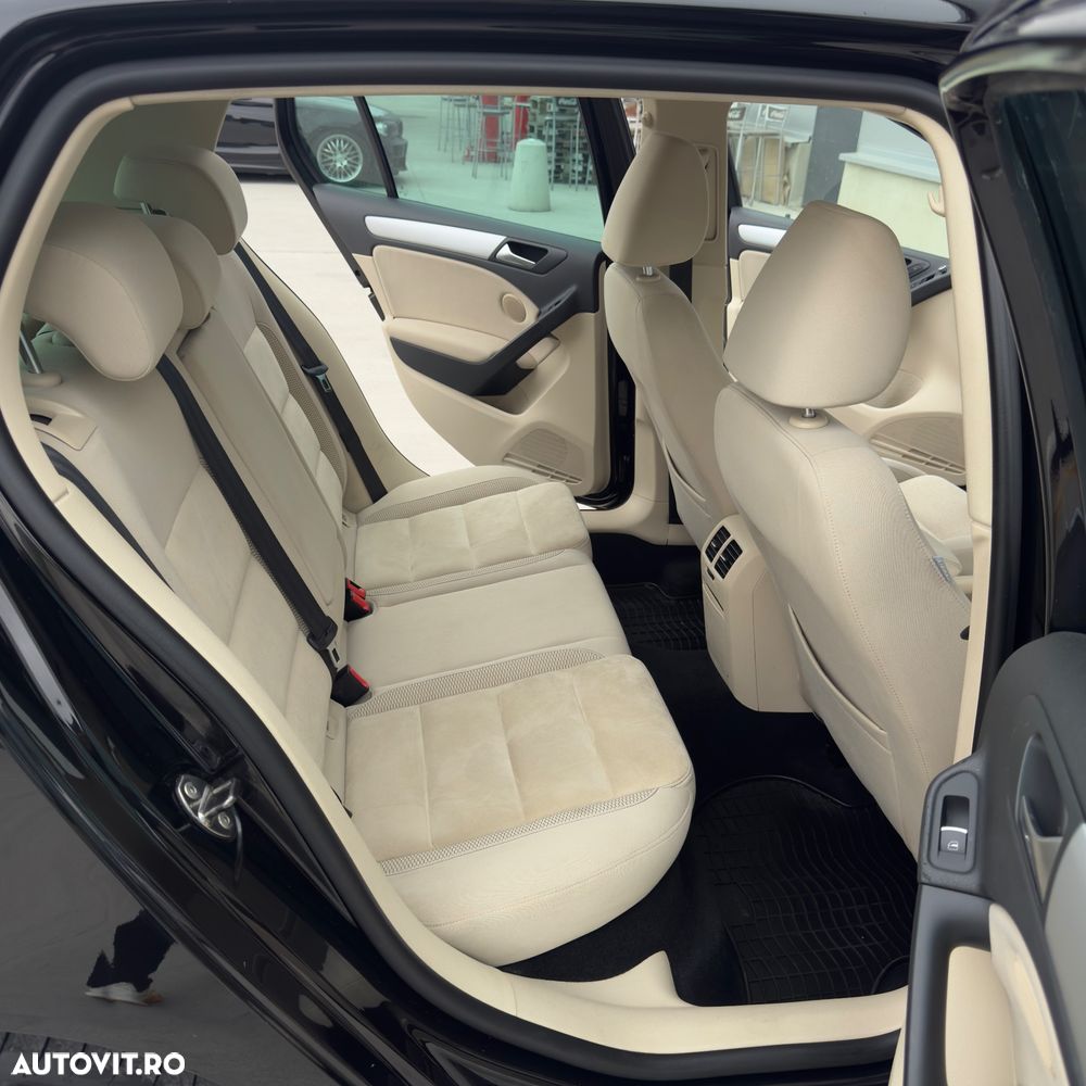 Volkswagen Golf 1.2 TSI DSG Highline - 12