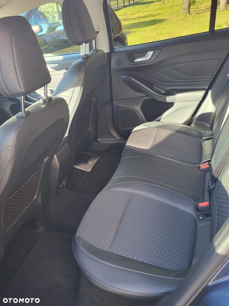 Ford Focus 1.5 EcoBoost Titanium ASS - 20