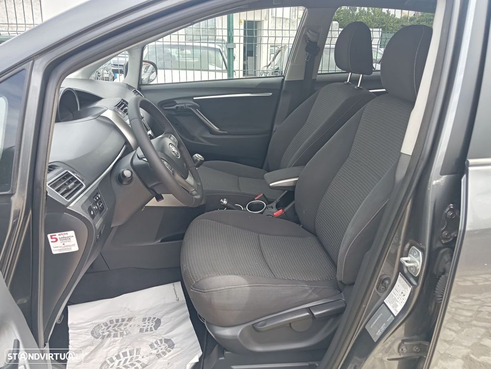 Toyota Verso 1.6 D-4D Comfort+GPS - 7