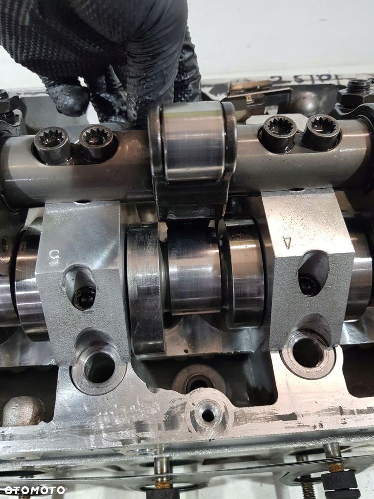 głowica kompletna vw t5 2.5 tdi axd bnz - 7