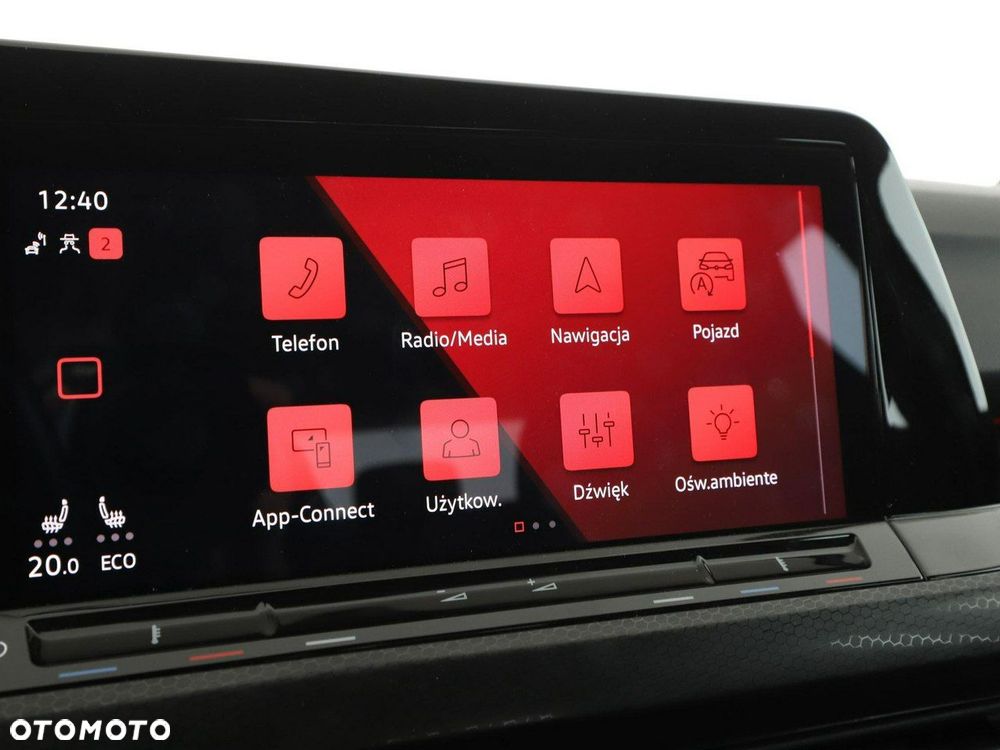 Volkswagen Golf - 24