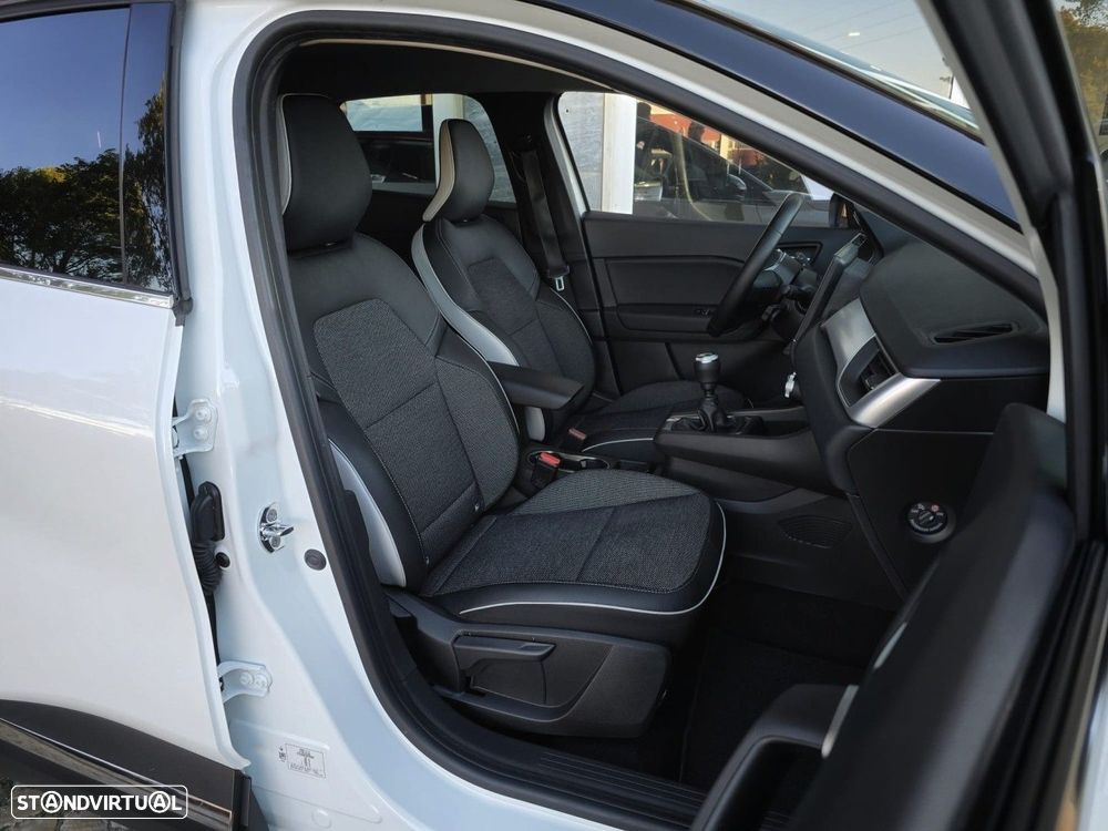 Renault Captur 1.0 TCe Techno Bi-Fuel - 15