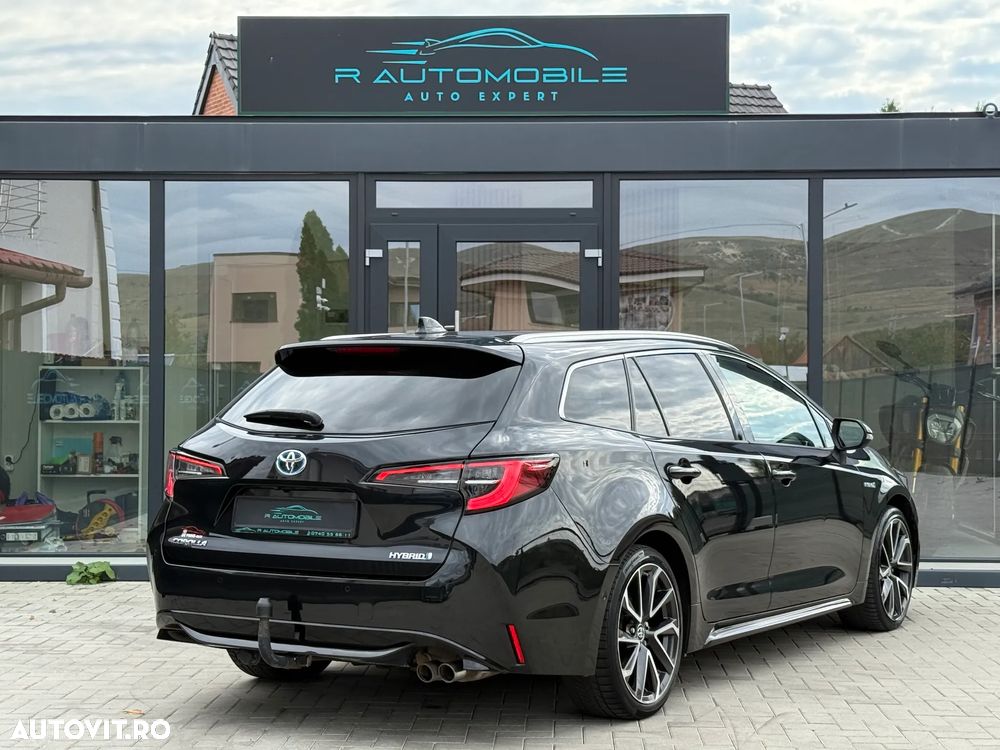 Toyota Corolla 2.0 HSD Exclusive Plus GR Sport Bi-Tone - 3