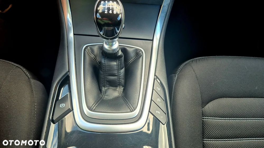 Ford Galaxy 1.5 EcoBoost Start-Stopp Business Edition - 34